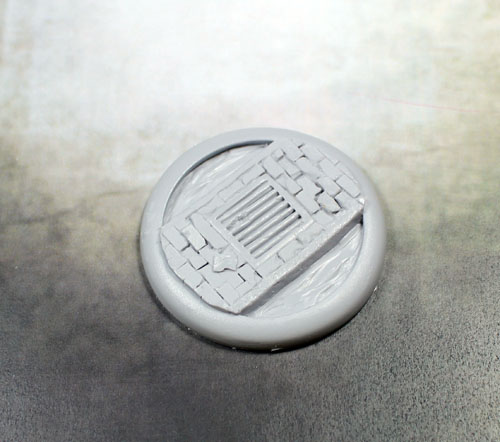 Round Lip Bases: Sewer Works 50mm 03